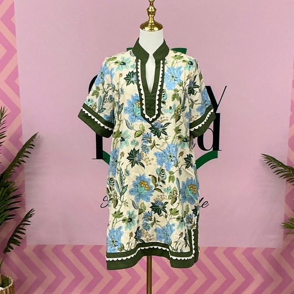 entro Dresses & Skirts - entro Olive Green and Cream dress